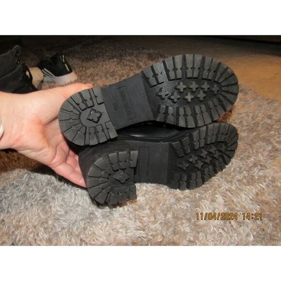 Nine West Sparkle Boots - size 6.5 - Picture 4 of 5